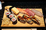 東京一おいしいと噂の名代穴子寿司3貫を含む特別にぎり寿司一人前を食します