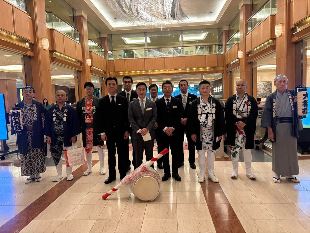 ロイヤルパークホテル